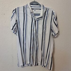 Aeropostale Vertical Stripe Camp Shirt Medium